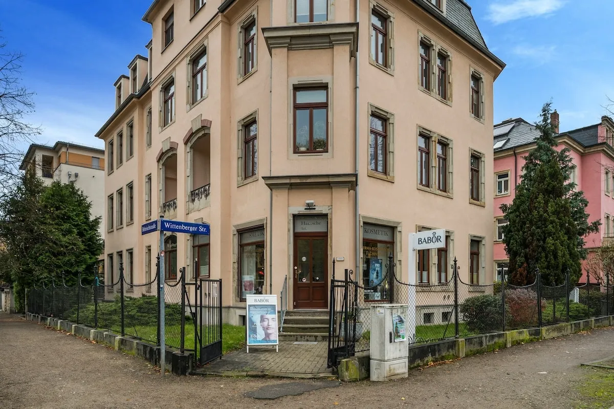 Gründerzeit-Villa an der Wittenberger Straße 108 in Dresden — Standort des Kosmetikinstituts Hantsche